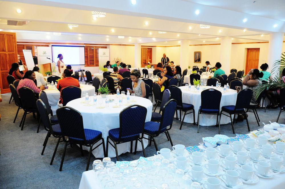 Saint Vincent Beachcombers Hotel מראה חיצוני תמונה